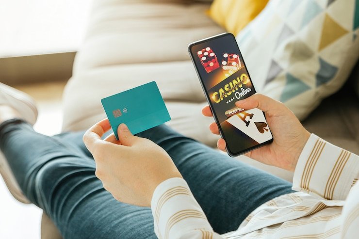 Fitur putaran gratis Sugar Rush dengan simbol bonus yang menerangi gulungan permainan